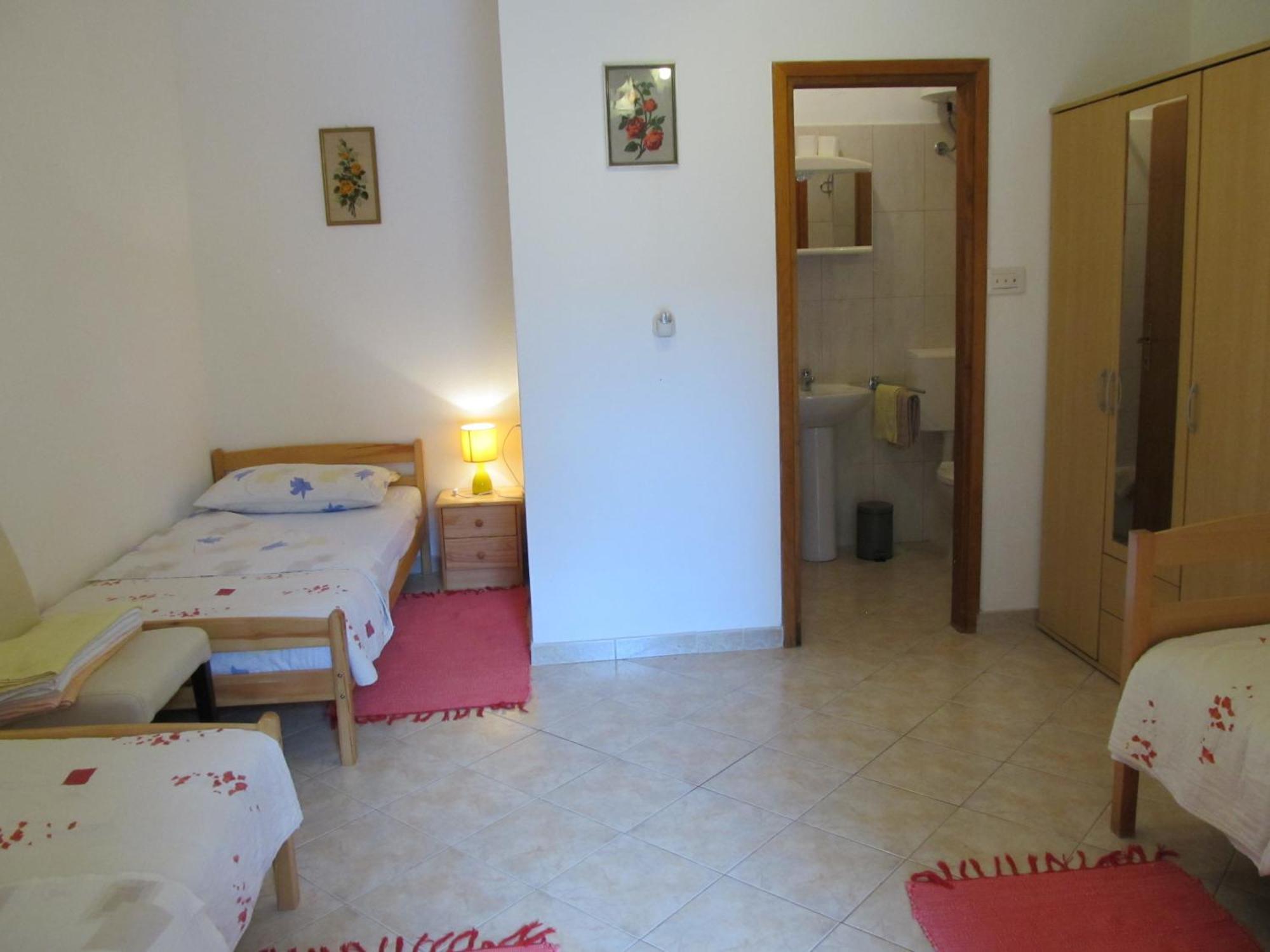 Apartments Vesna With Pool - New! Sveti Lovreč Pazenatički Ruang foto